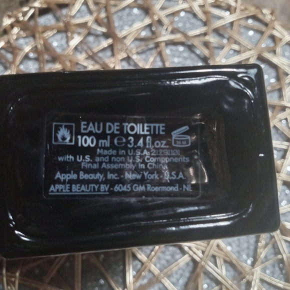 Whatever It Takes Cologne by Kanye West 3.4 oz. EDT Spray for Men - Picture 4 of 5